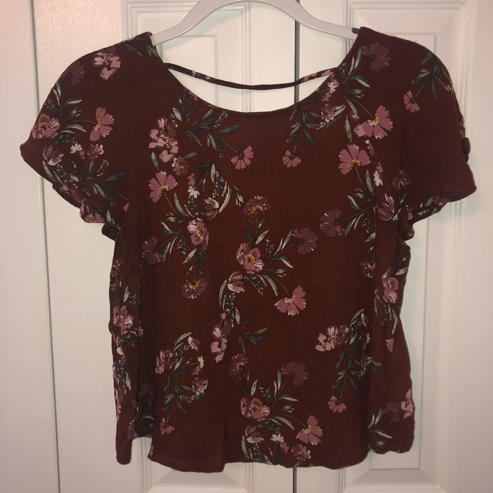 Nordstrom maroon floral top